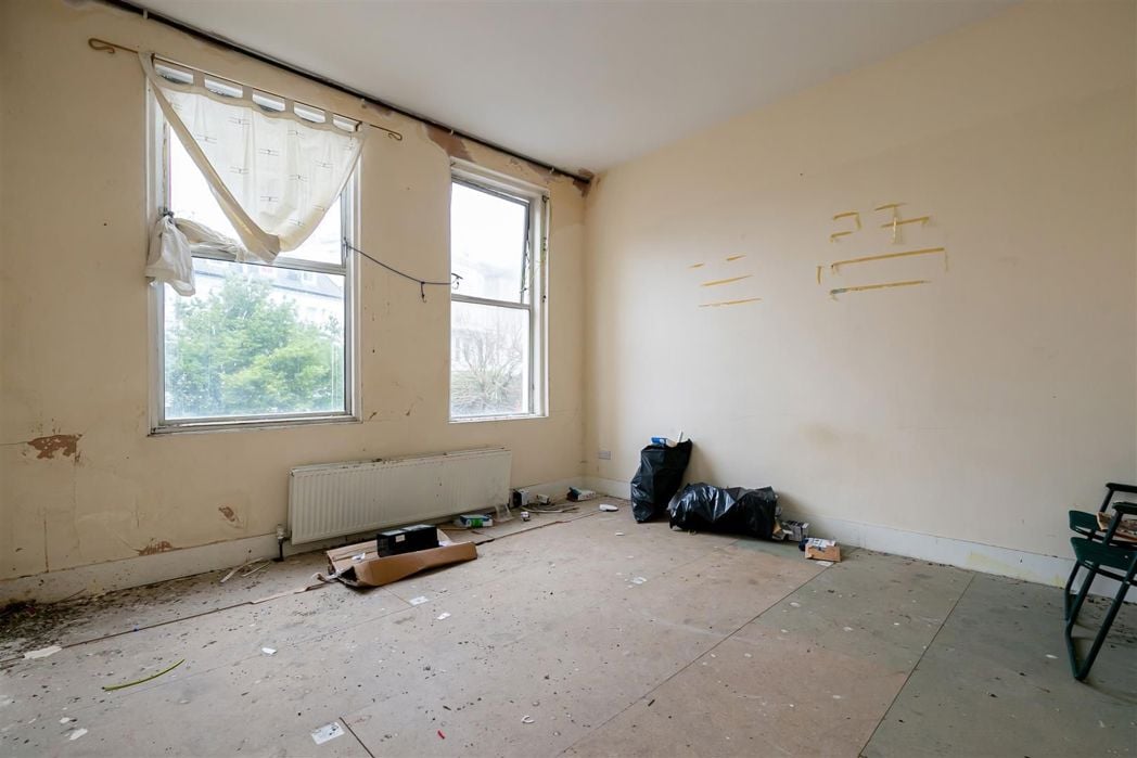 Property image 3 of 7