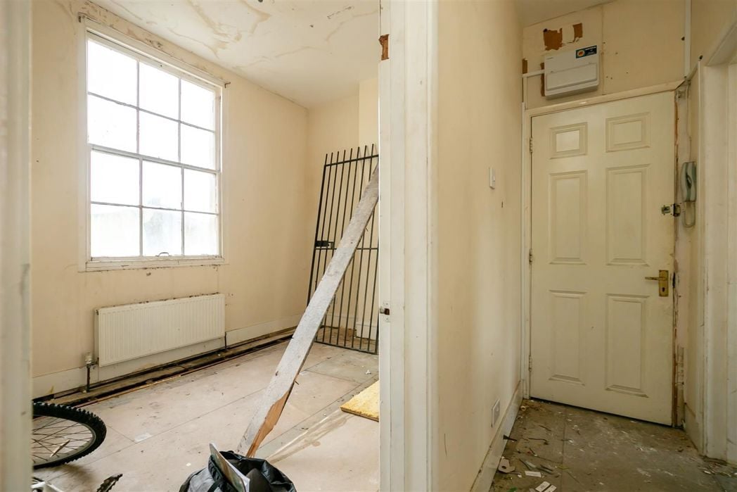 Property image 5 of 7