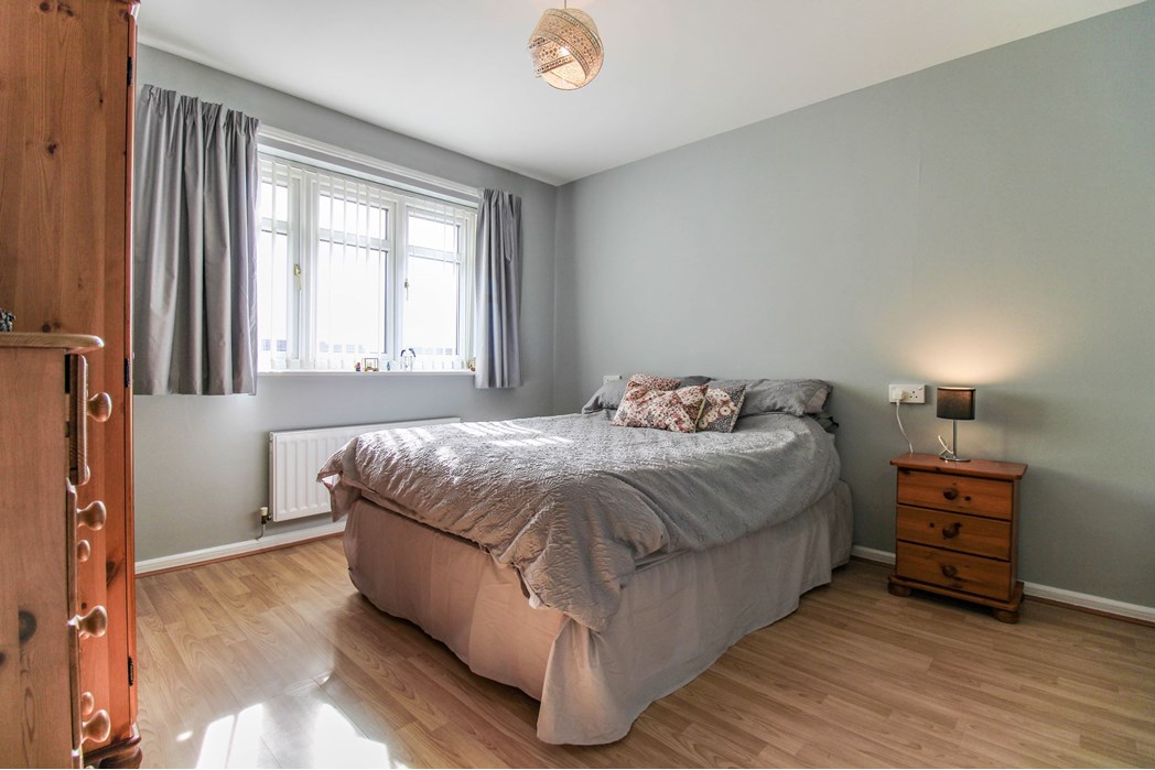 Property image 10 of 17