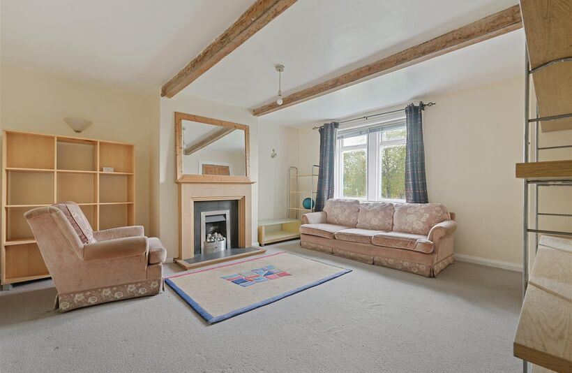 Property image 2 of 15