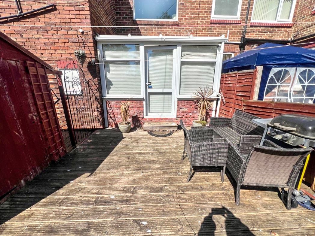 Property image 5 of 11