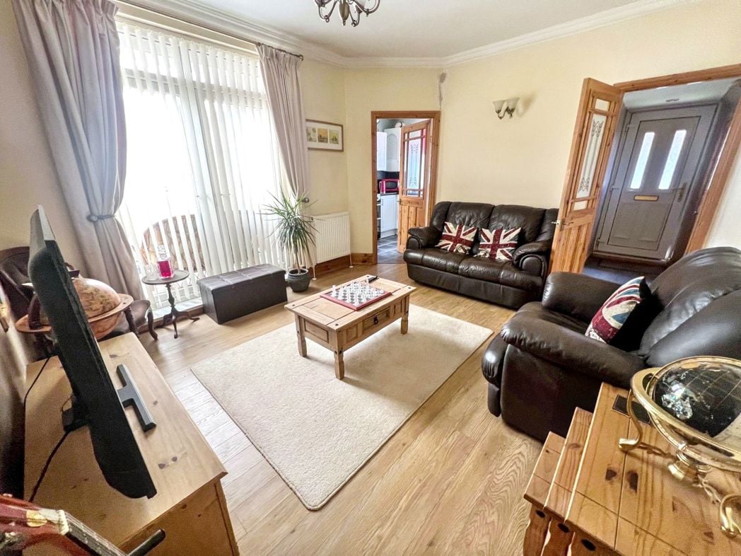 Property image 11 of 11