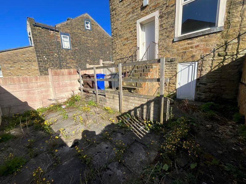 Property image 16 of 19