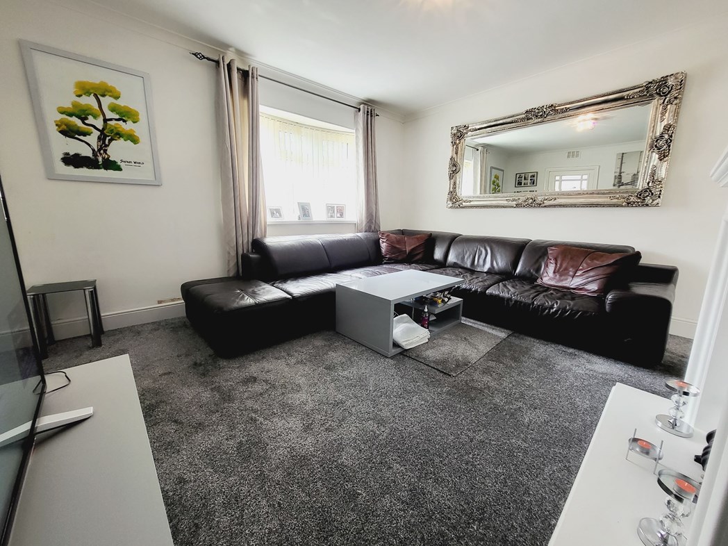 Lounge.