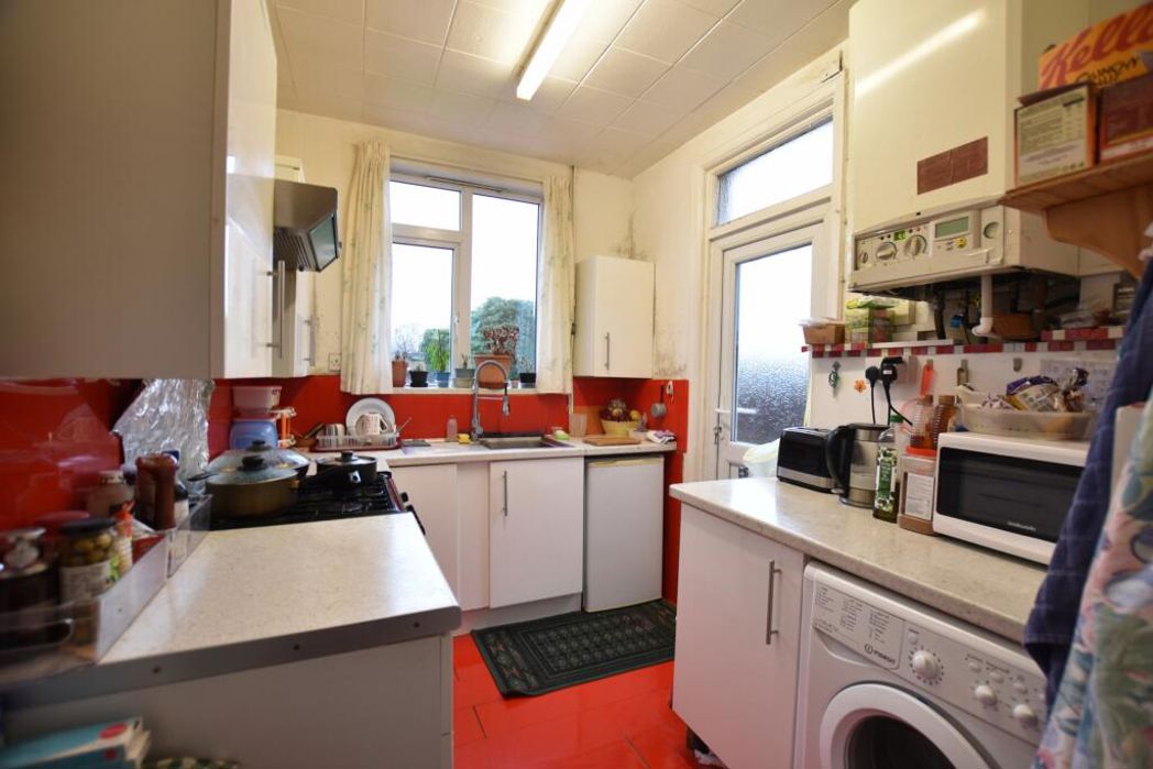 Property image 5 of 12