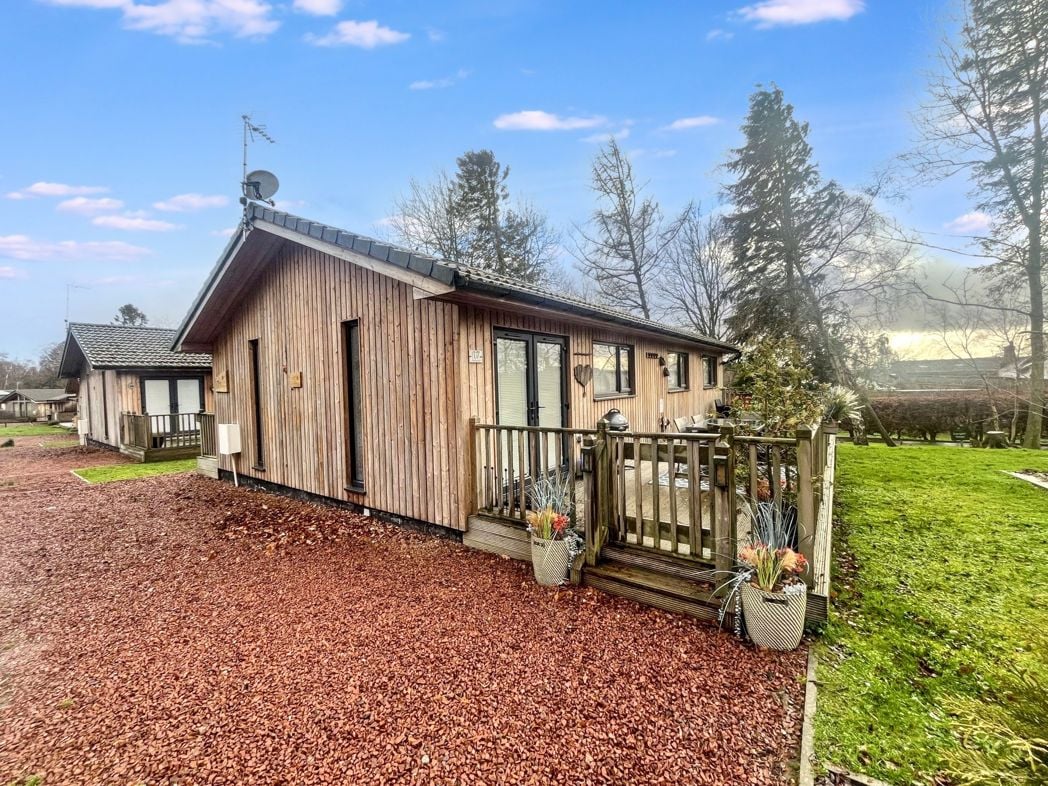 Property image 1 of 16
