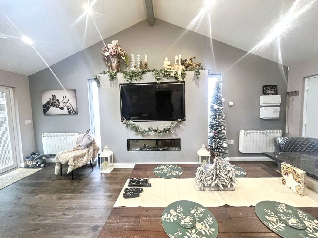 Property image 6 of 16