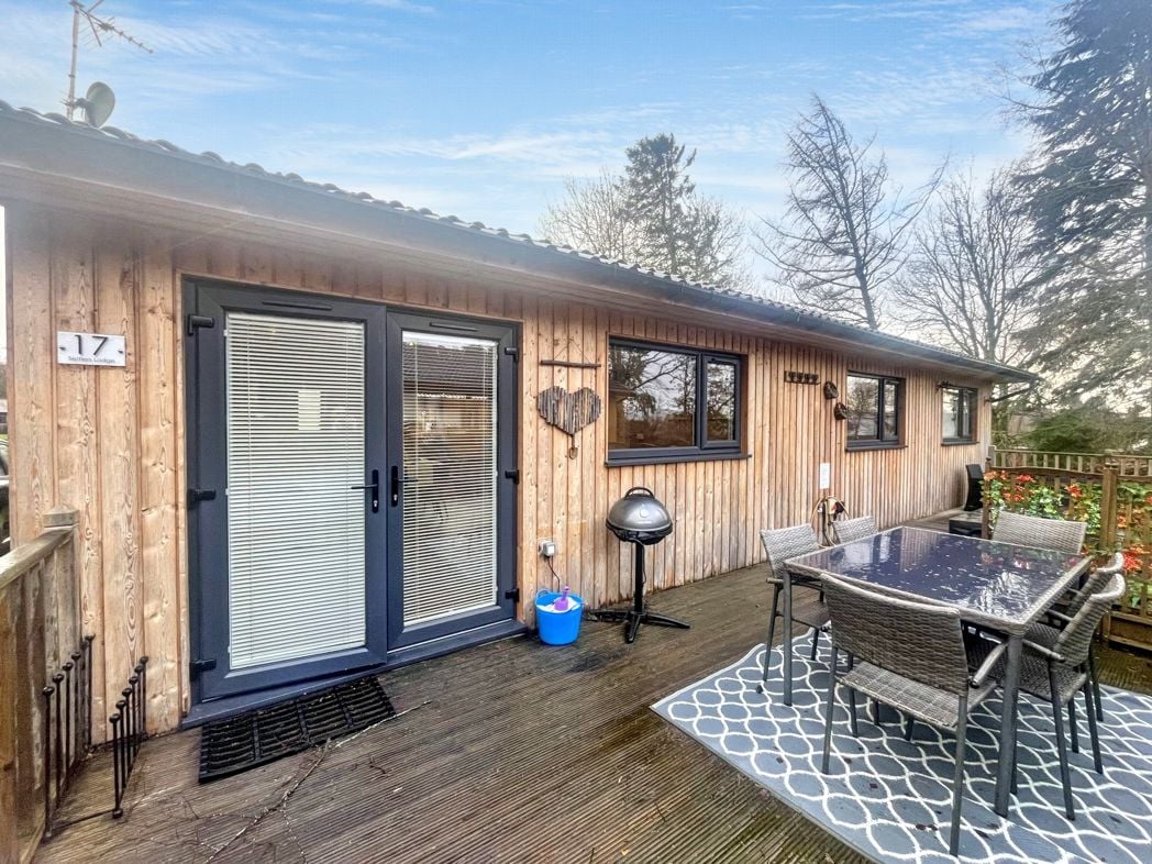 Property image 14 of 16