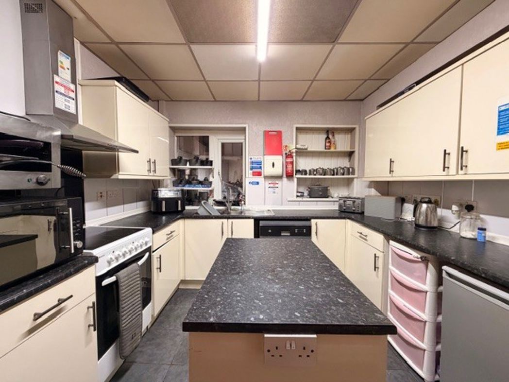 Property image 22 of 23