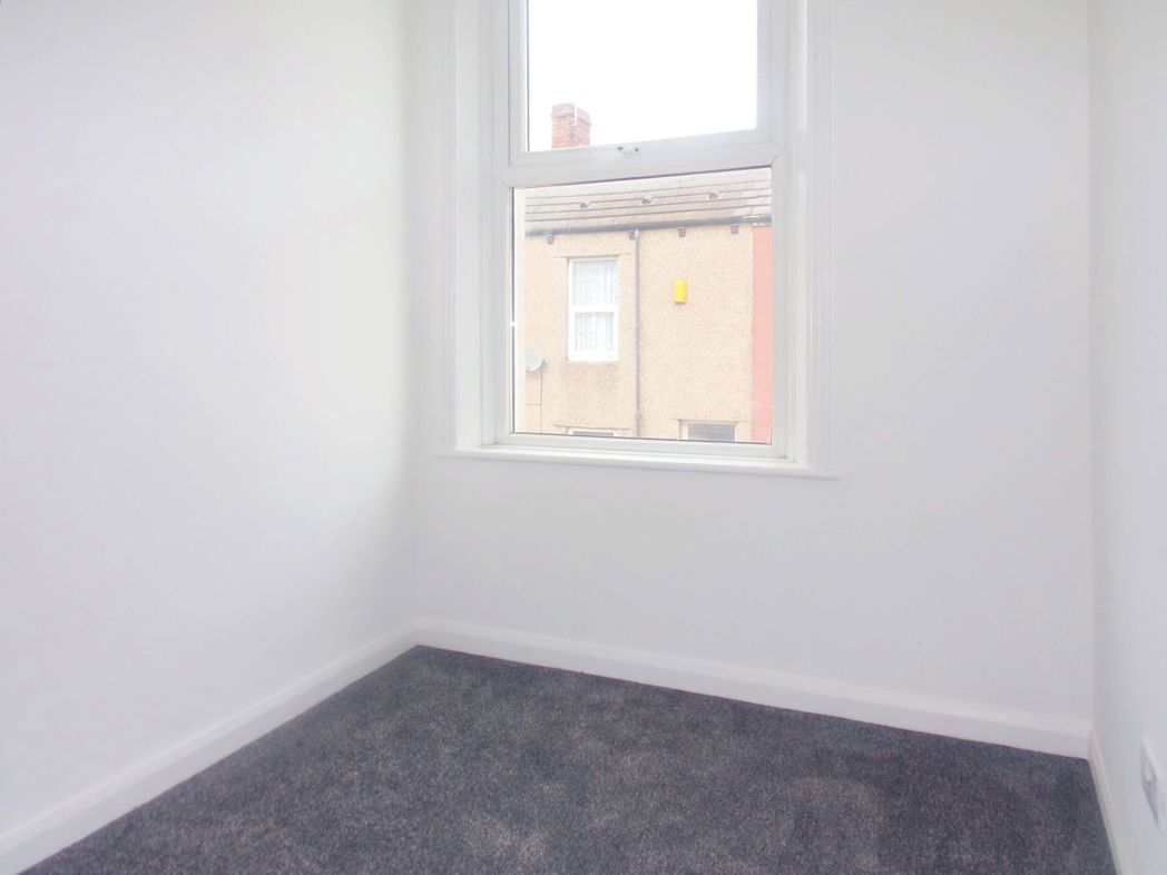 Property image 11 of 13