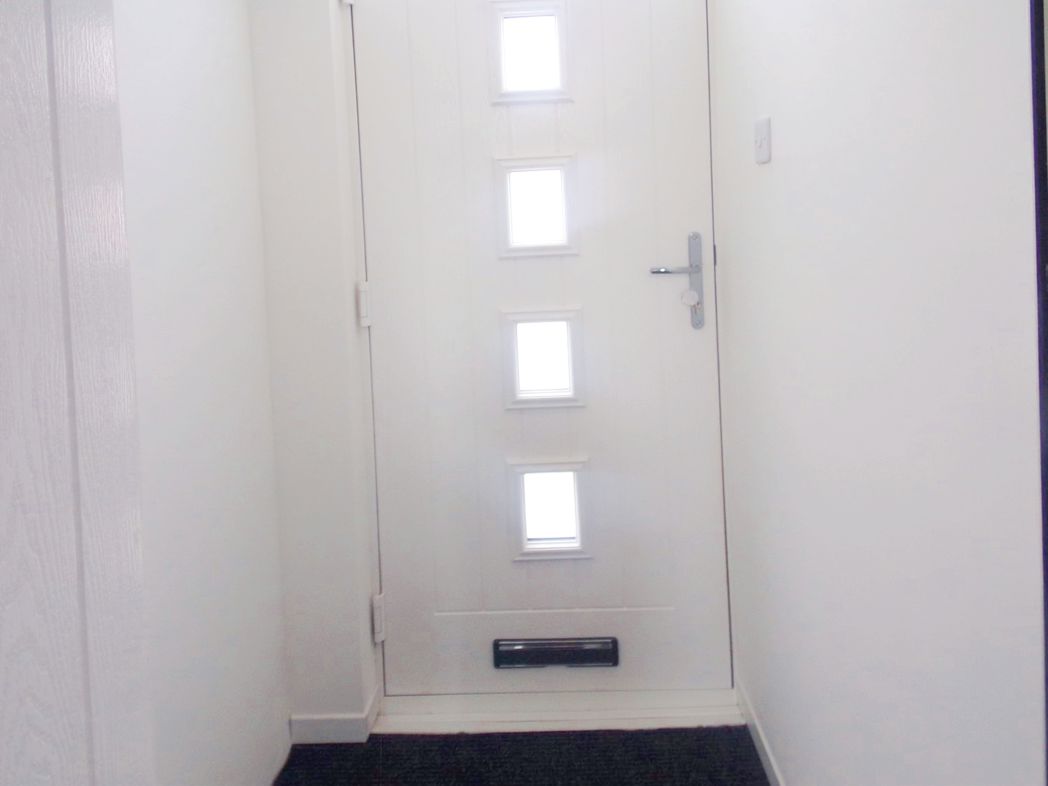 Property image 4 of 13