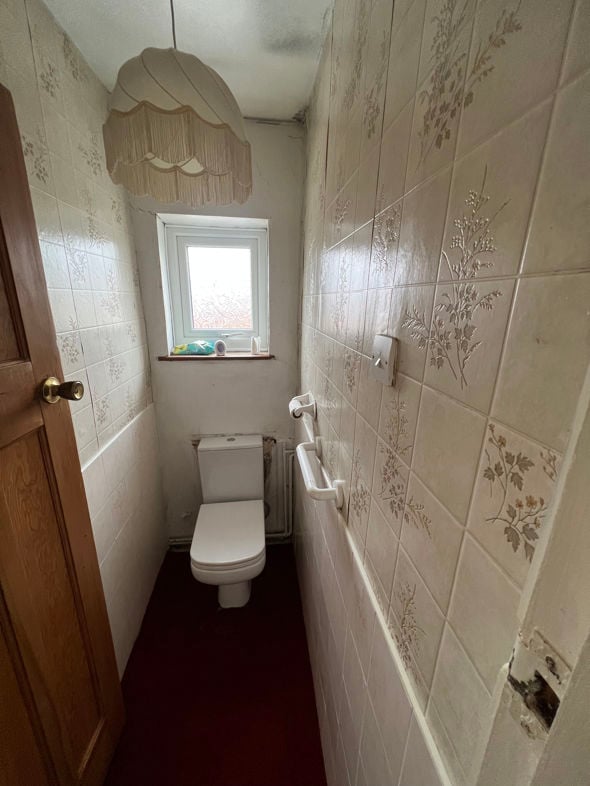 Property image 7 of 9