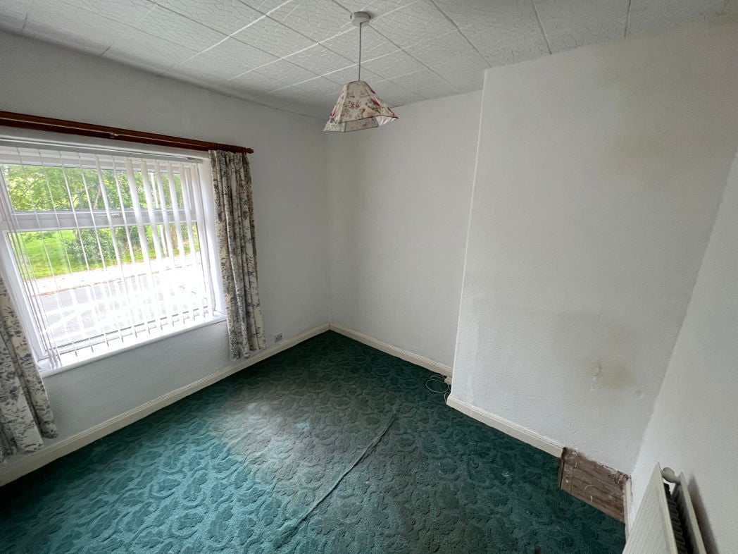 Property image 8 of 9