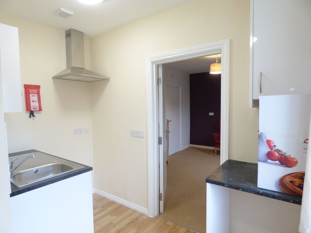 Property image 2 of 7