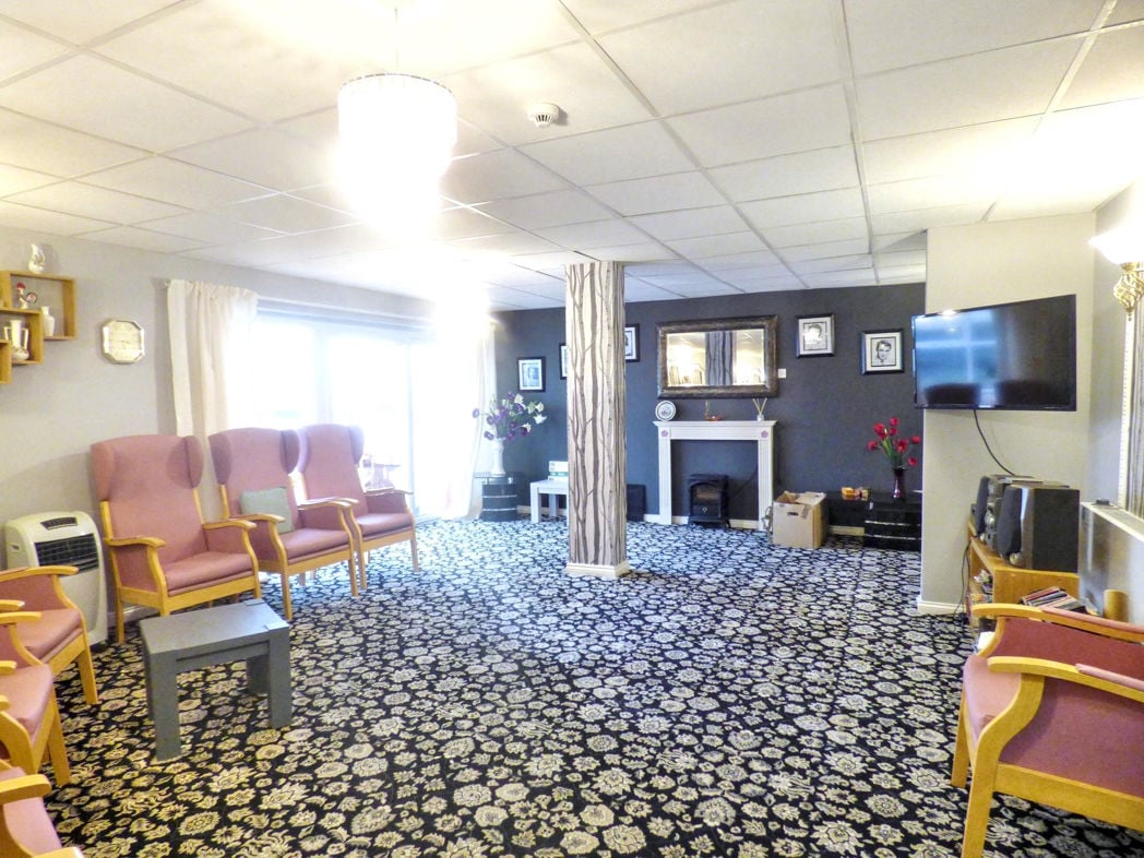 Property image 6 of 7