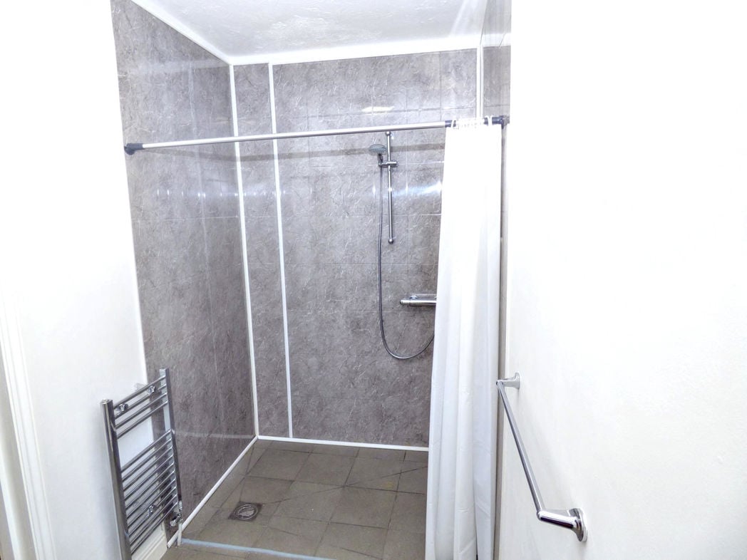 Property image 5 of 7