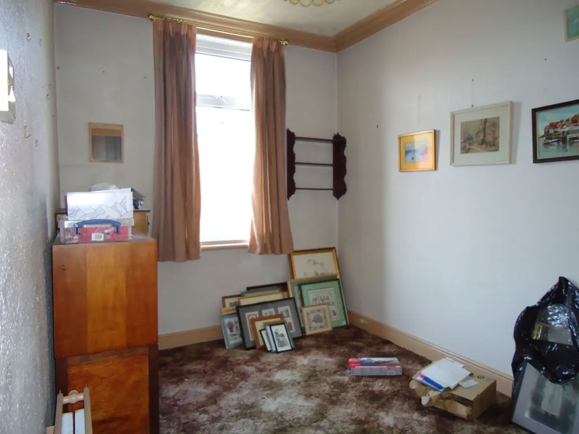 Property image 4 of 12