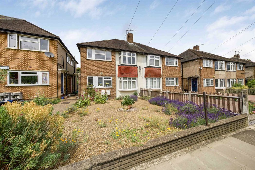 Property image 7 of 9