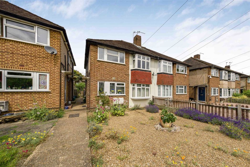 Property image 1 of 9