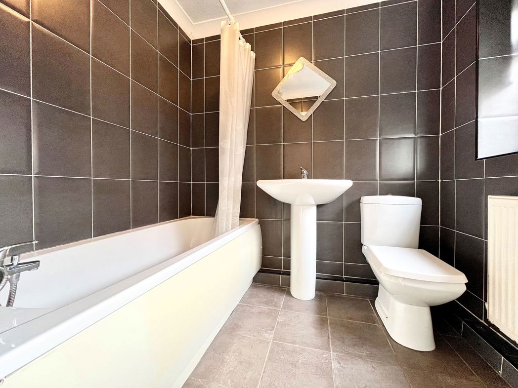 Property image 6 of 10