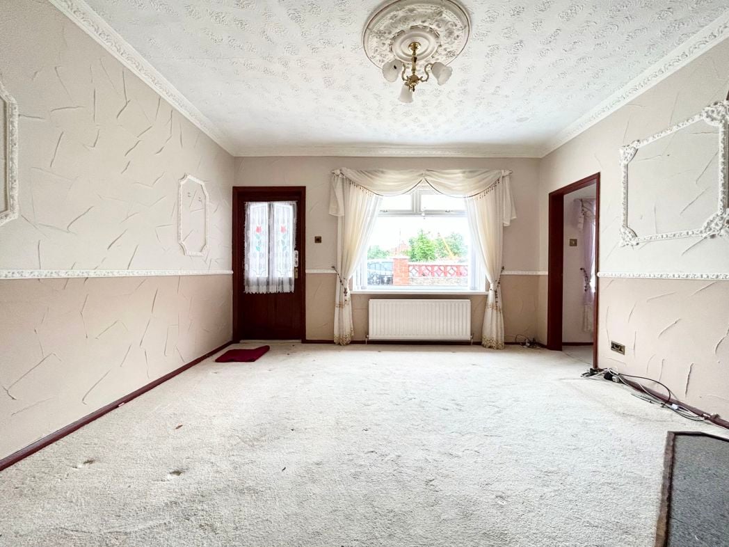 Property image 4 of 21