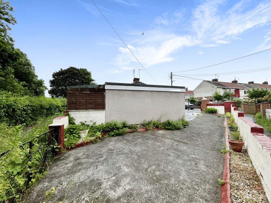 Property image 17 of 21