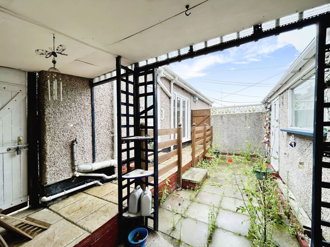 Property image 18 of 21