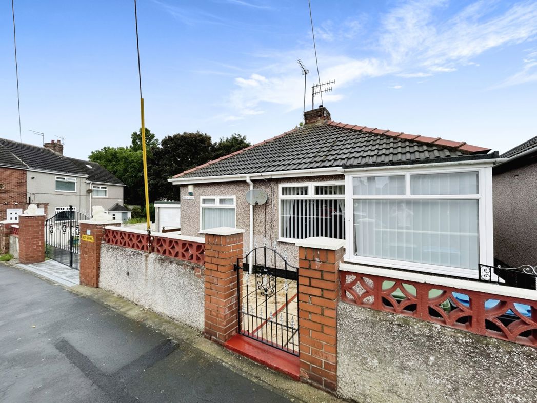 Property image 1 of 21