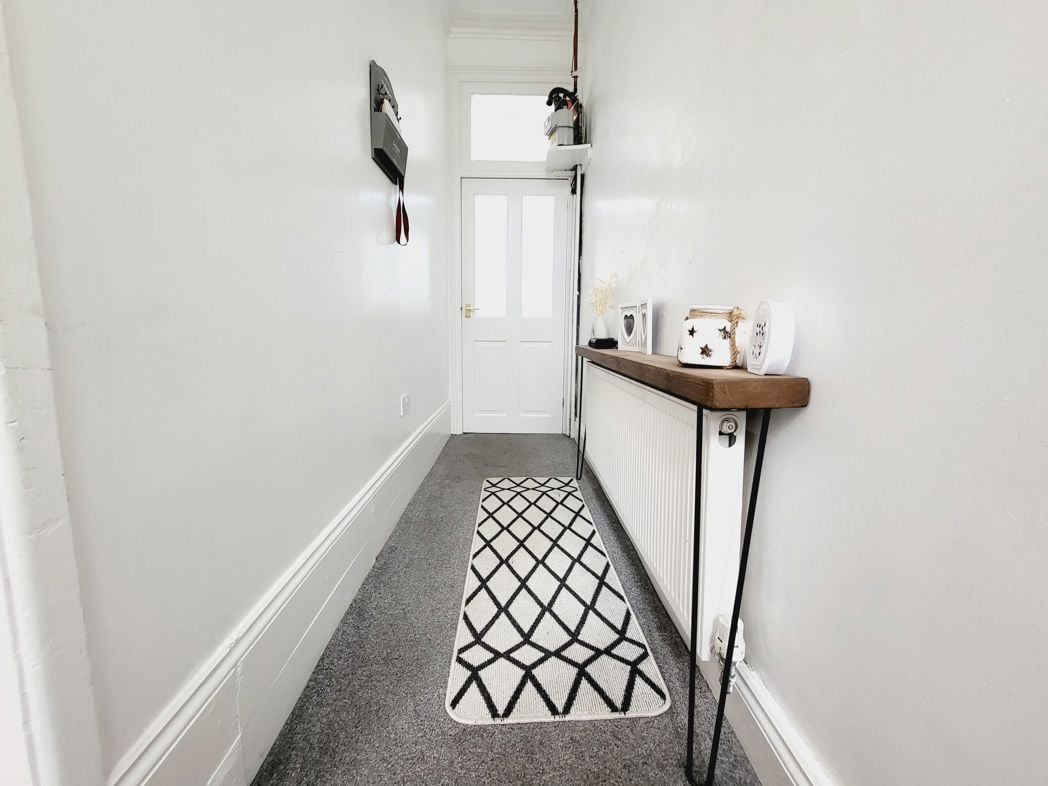Entrance/Hallway