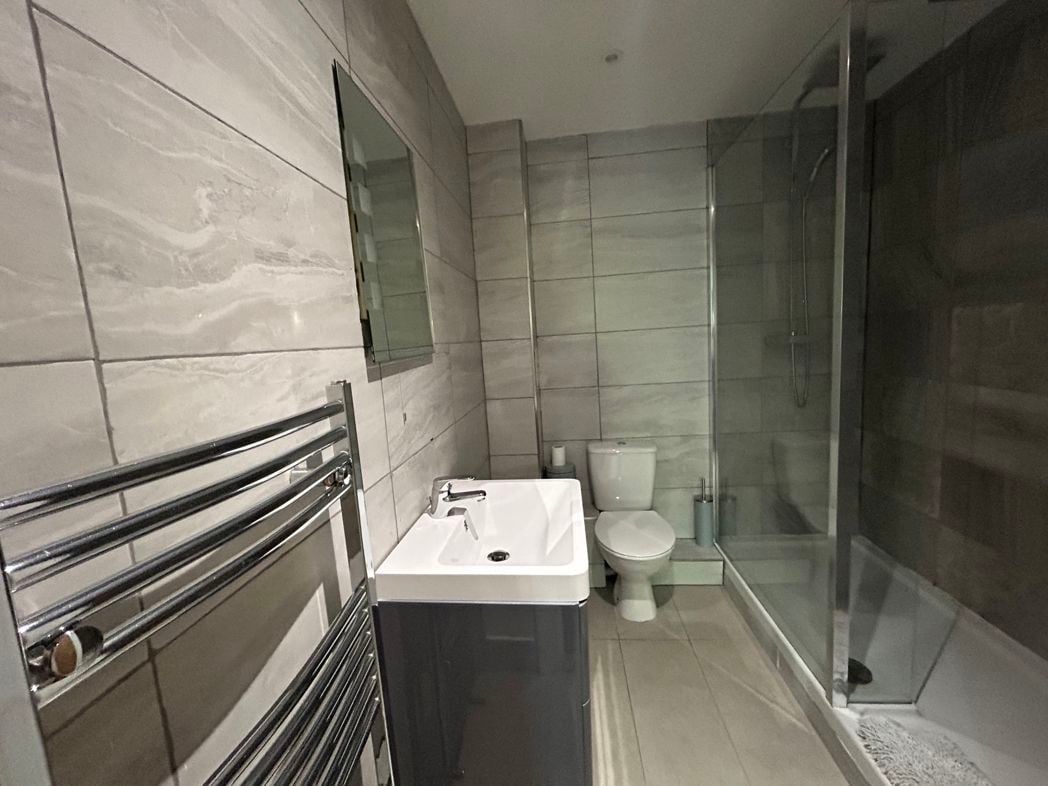 Property image 3 of 10