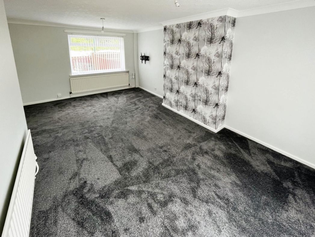 Property image 2 of 9