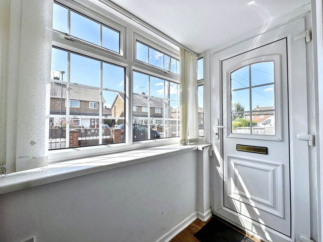 Property image 4 of 18