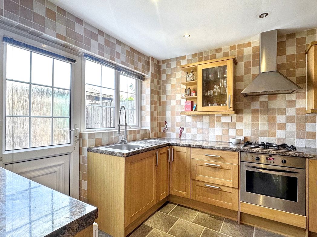 Property image 10 of 18