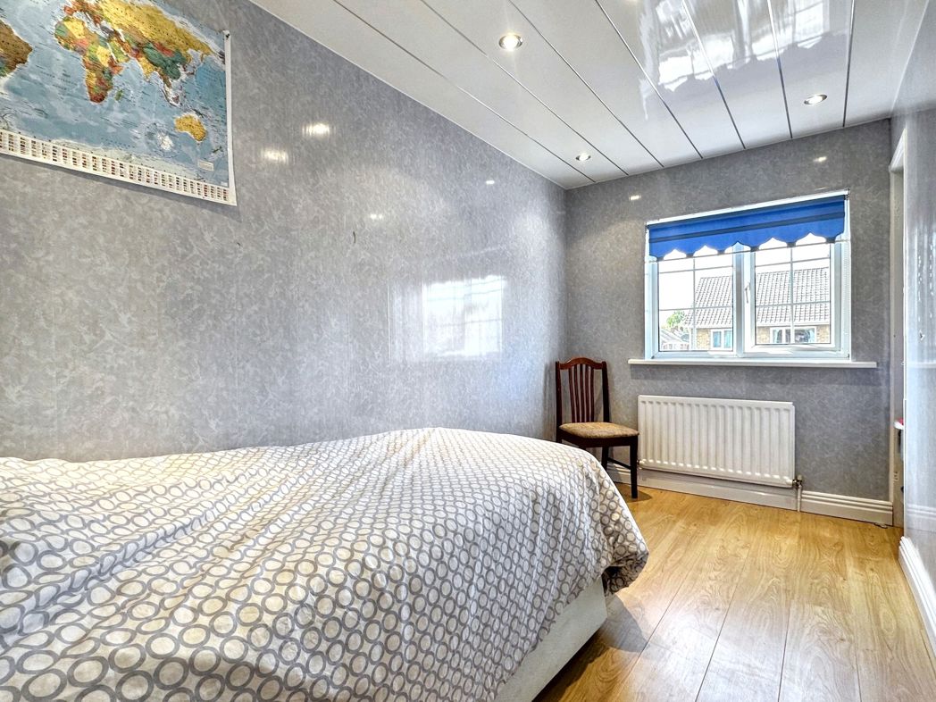 Property image 13 of 18