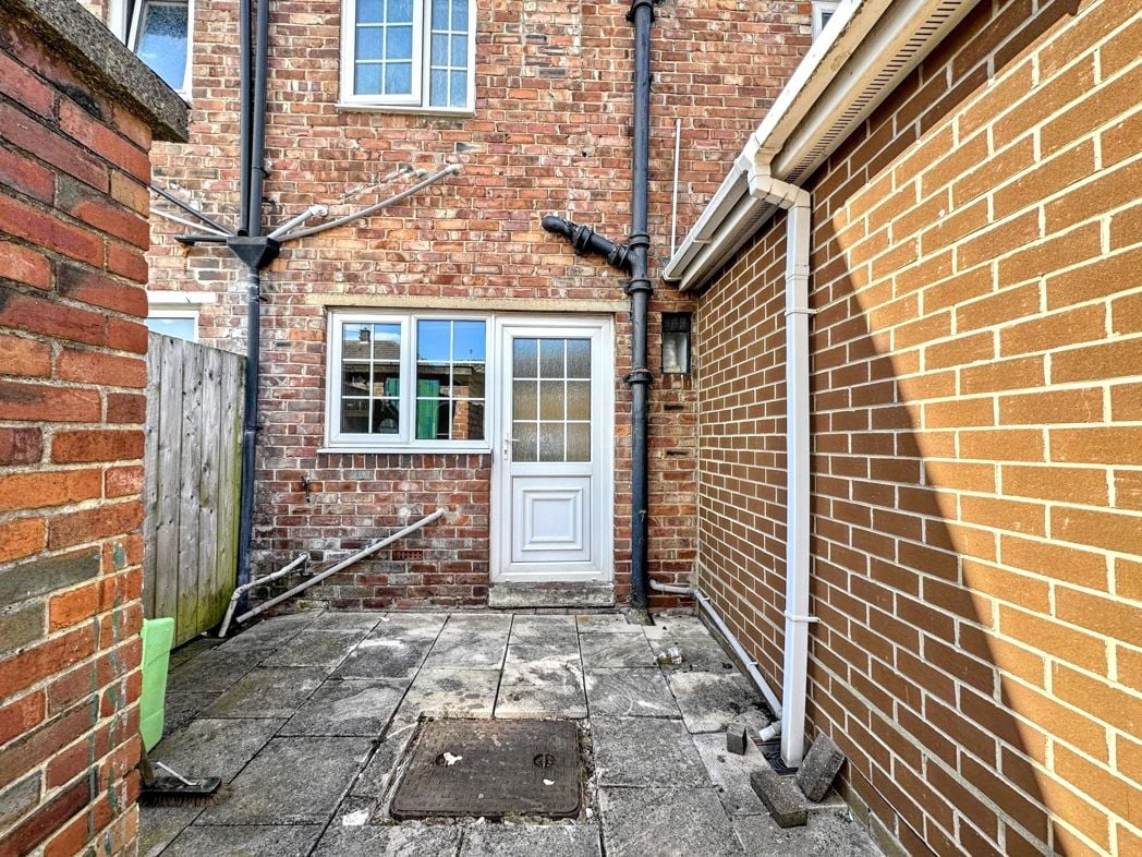 Property image 17 of 18