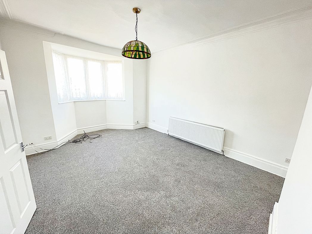 Property image 3 of 7