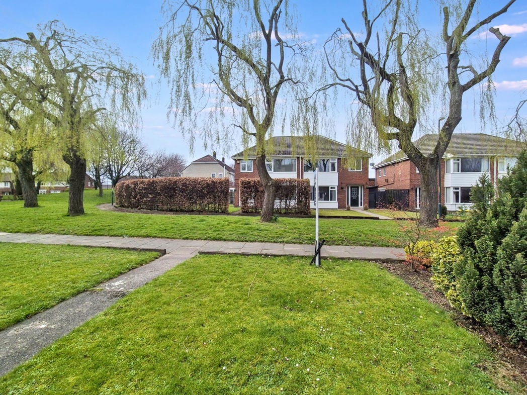 Property image 24 of 28