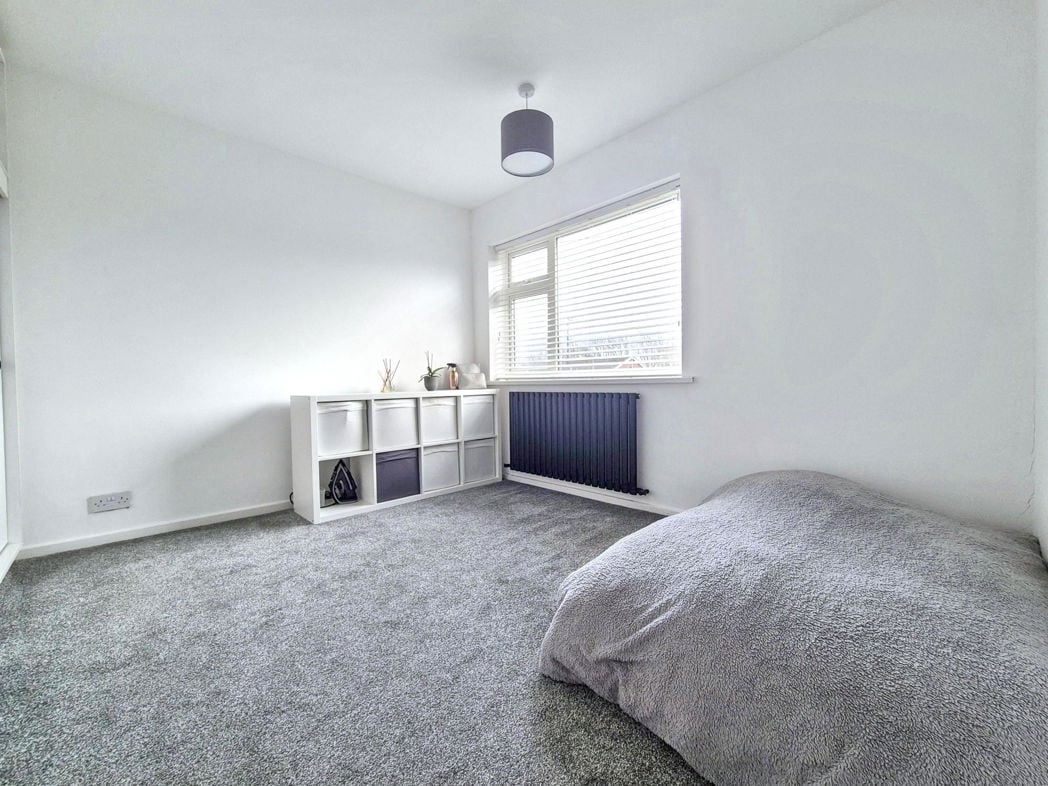 Property image 17 of 28