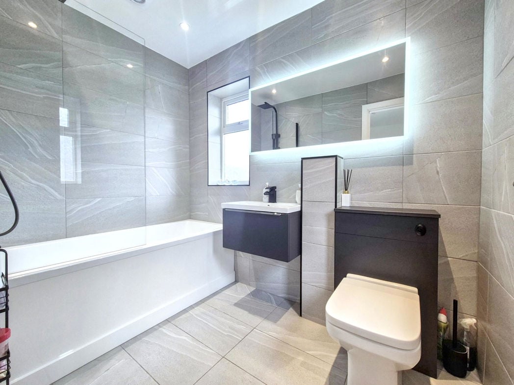Property image 20 of 28
