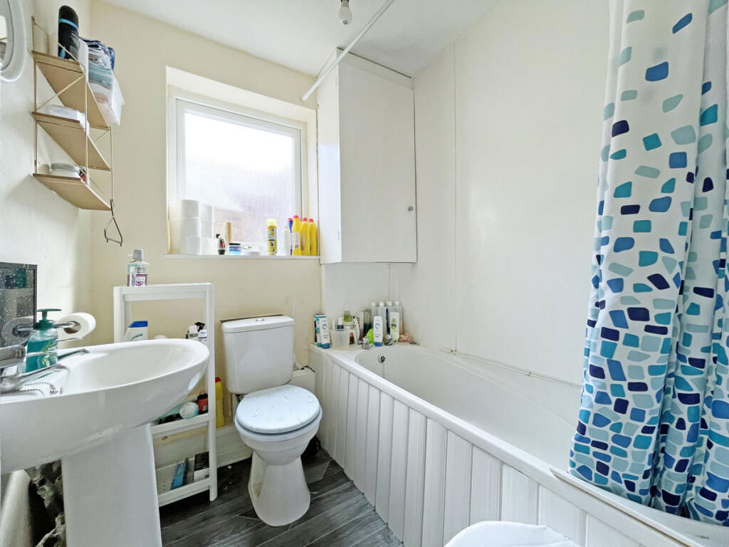 Property image 5 of 13