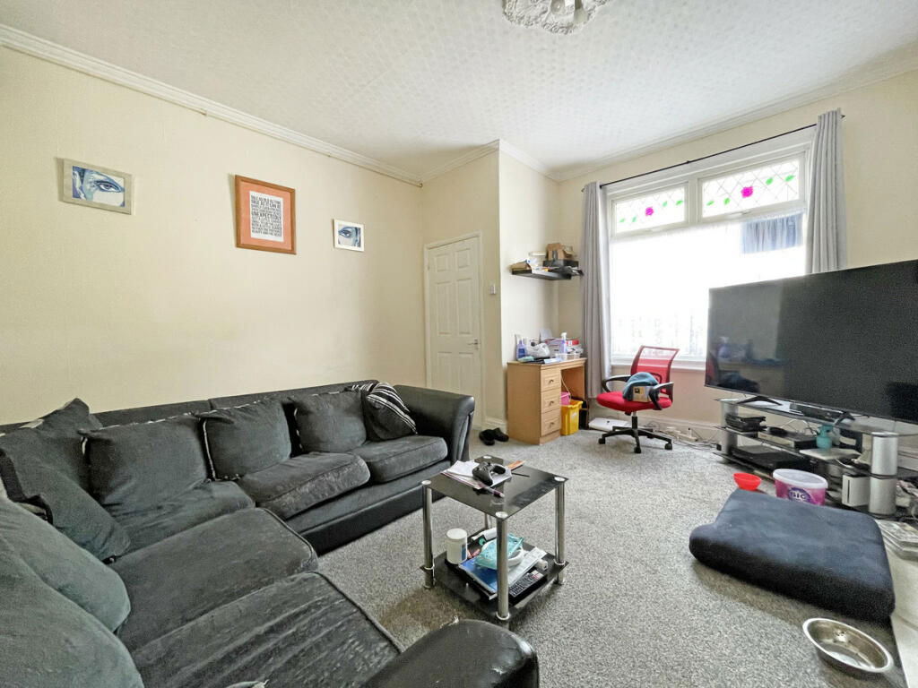 Property image 4 of 13