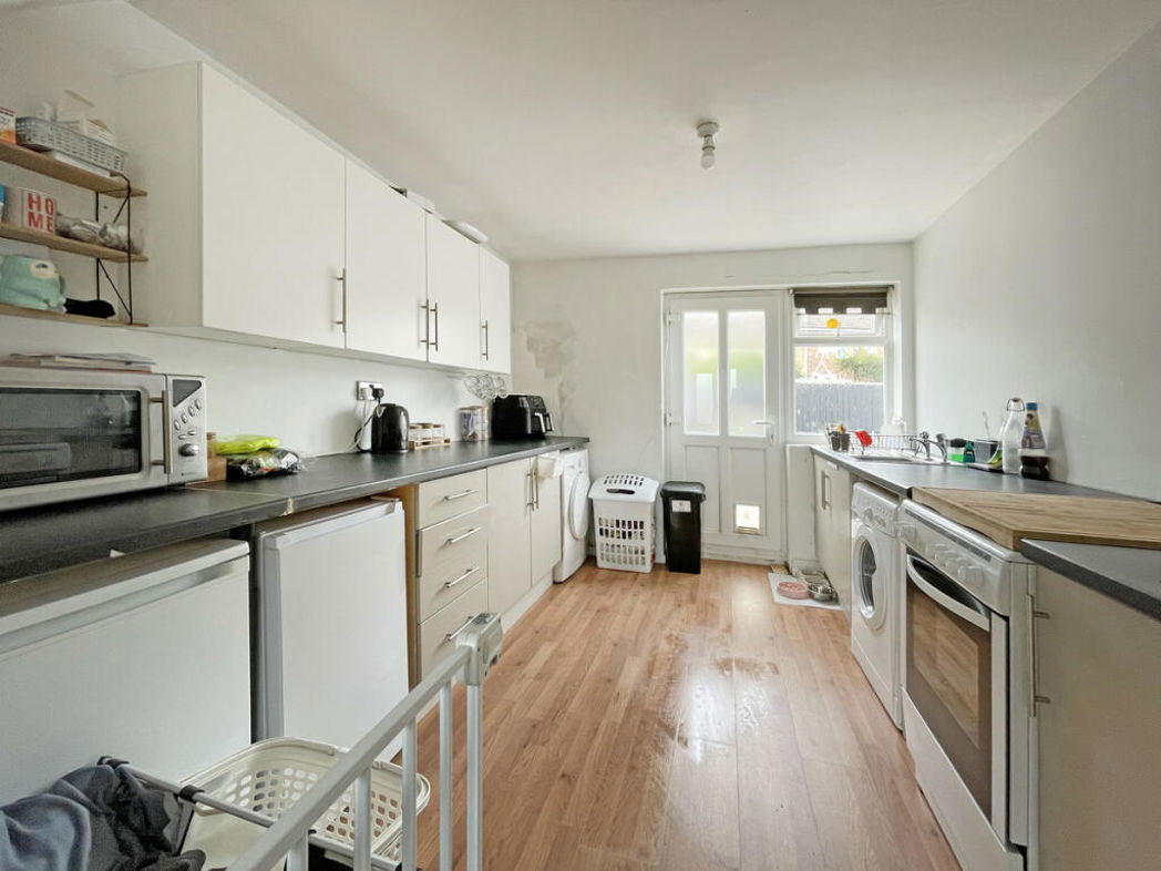 Property image 3 of 18