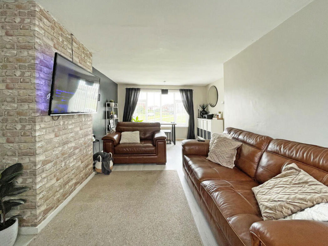 Property image 10 of 18