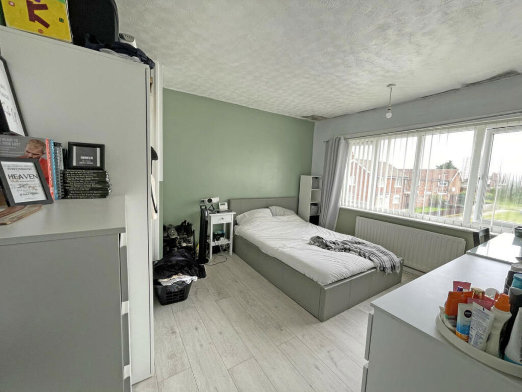 Property image 15 of 18