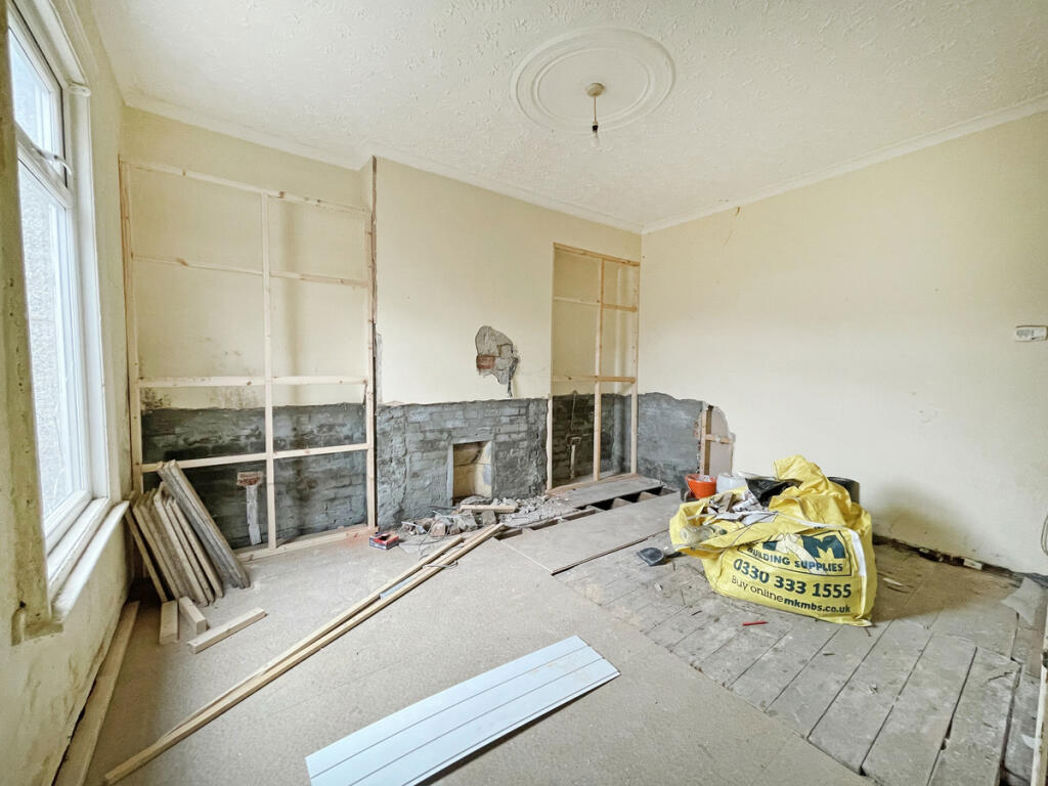 Property image 11 of 19