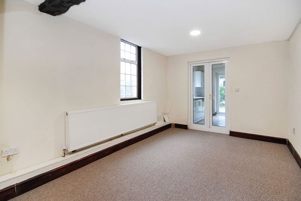 Property image 5 of 7