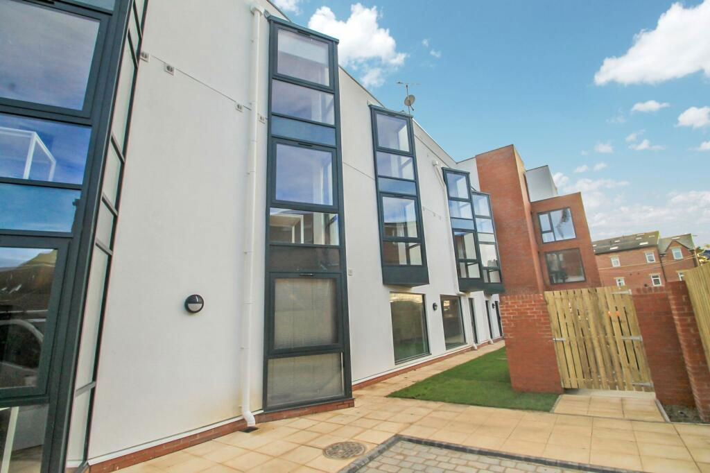 Property image 1 of 10
