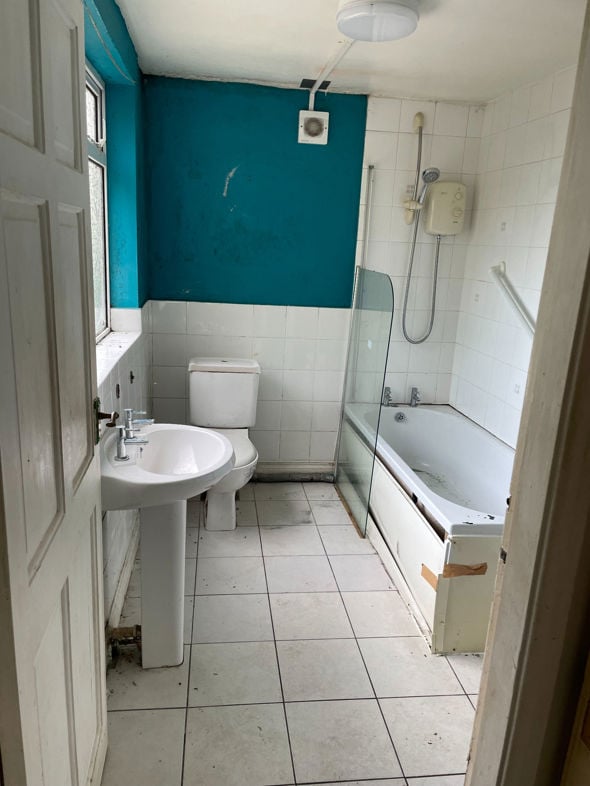 Property image 12 of 18