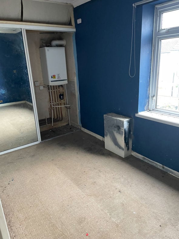 Property image 16 of 18