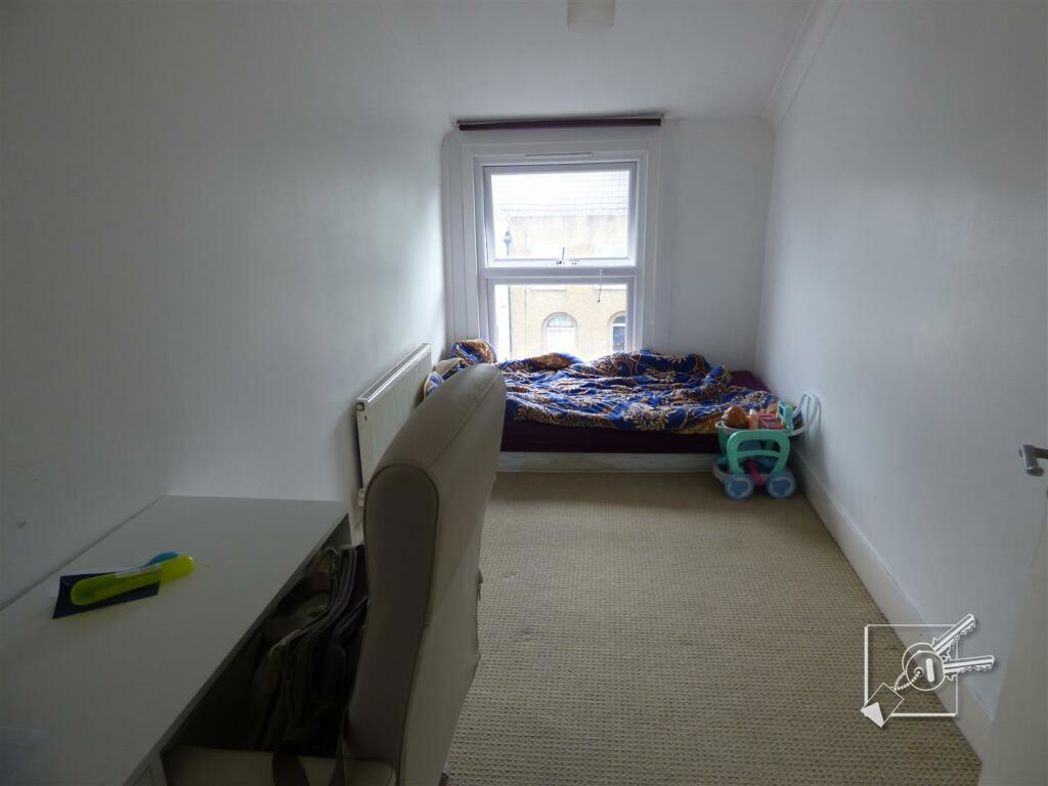 Property image 6 of 15